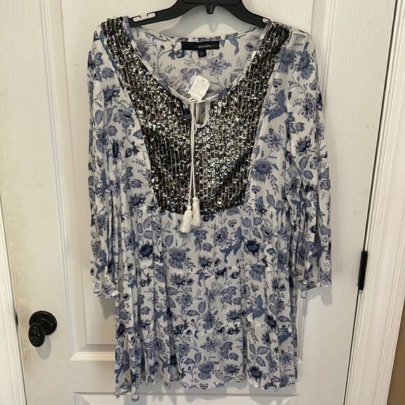 Denim 24/7 Blue and White with sequins Tunic Style Peasant Blouse size 12W new - Picture 1 of 5